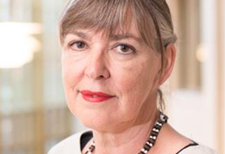 Monika Smit benoemd tot bijzonder hoogleraar Psychosociale zorg voor alleenstaande minderjarige vreemdelingen